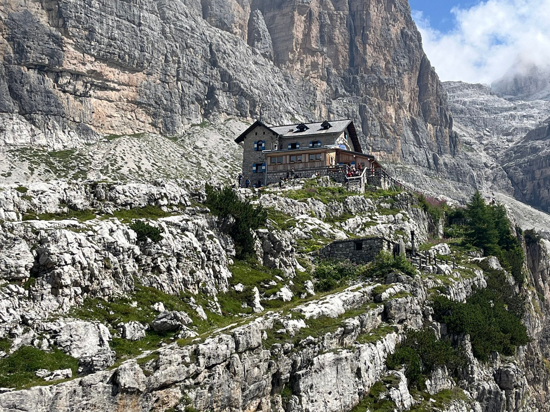 Rifugio Tuckett e Sella景点图片