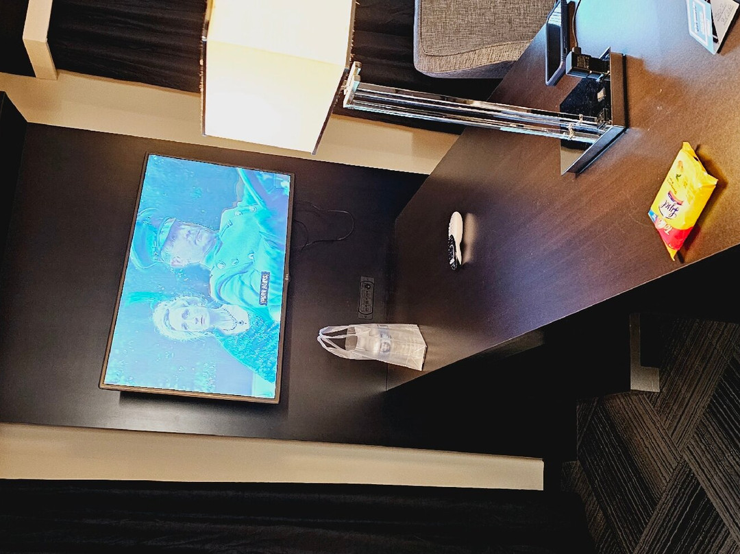 西雅图贝尔维尤市中心汉普顿套房酒店主图