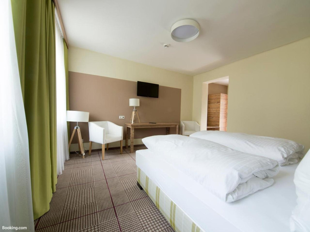 Landgasthof zum Goldenen Hirschen主图