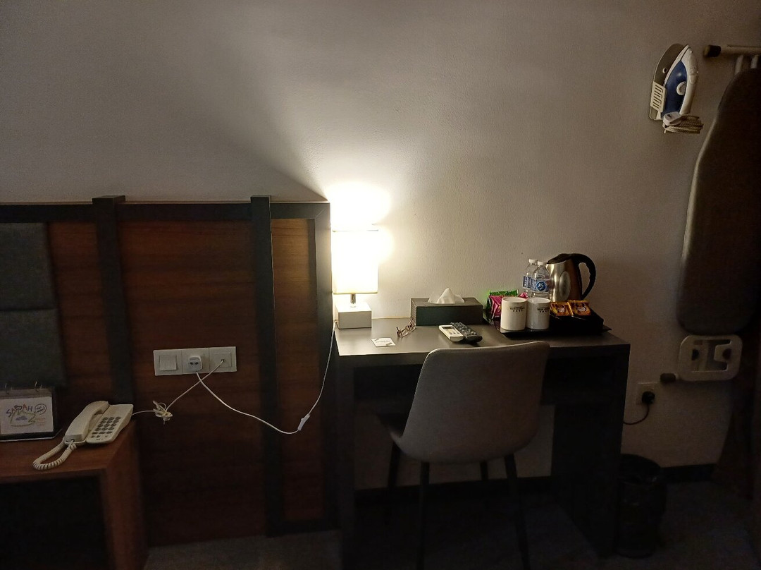 艾门纳特酒店主图