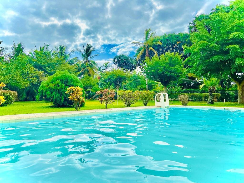 Chrystal Palace Resort主图