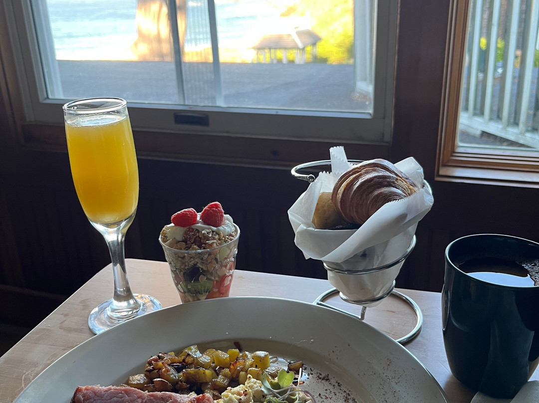 Elk Cove Inn & Spa主图