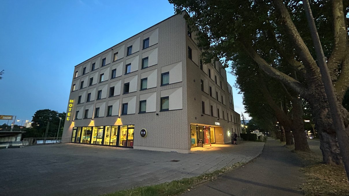 卡尔斯鲁厄酒店-浴室