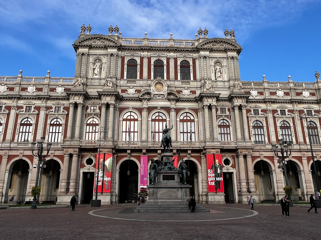 Piazza Carlo Alberto-都灵必去景点