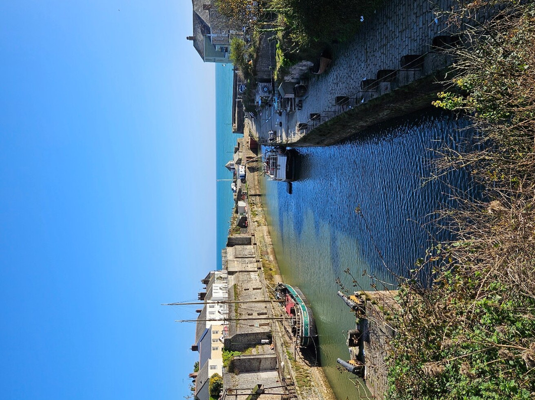 Charlestown Harbour景点图片