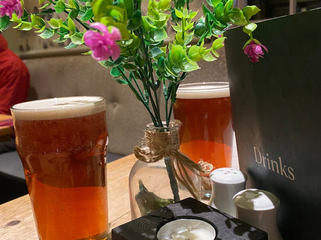 The Crewe and Harpur主图