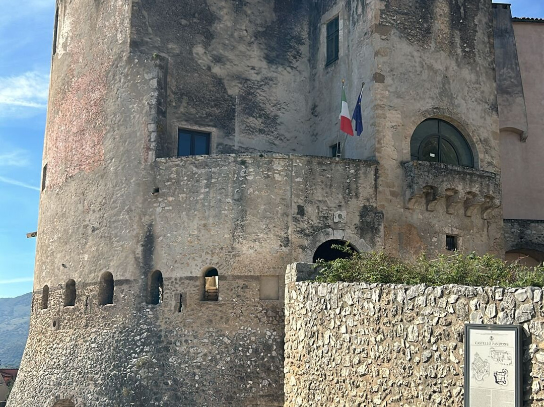 Castello Pandone Venafro-Venafro必去景点