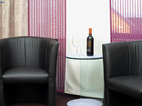 Nideggen酒店住宿-罗斯芙罗拉酒店