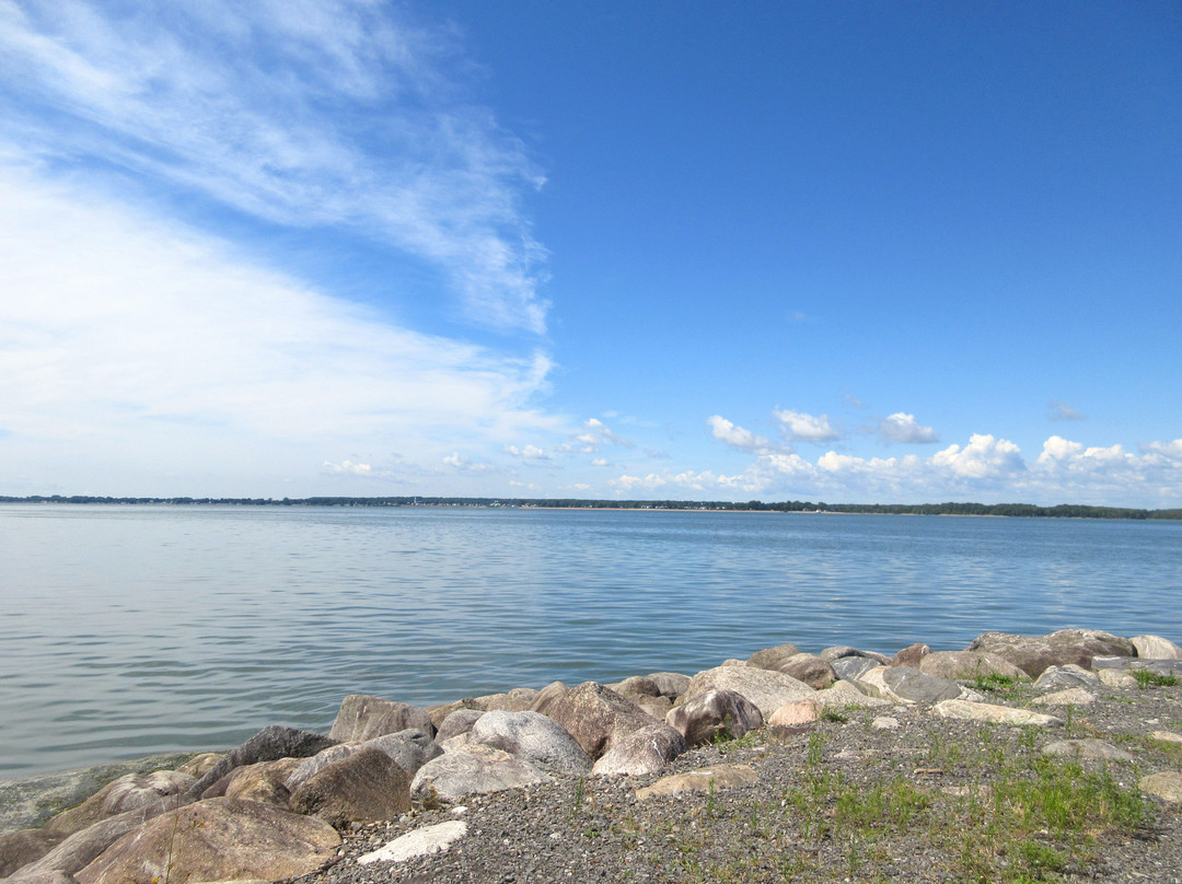 Becquets River Park (Natural Site)-Saint-Pierre-les-Becquets必去景点