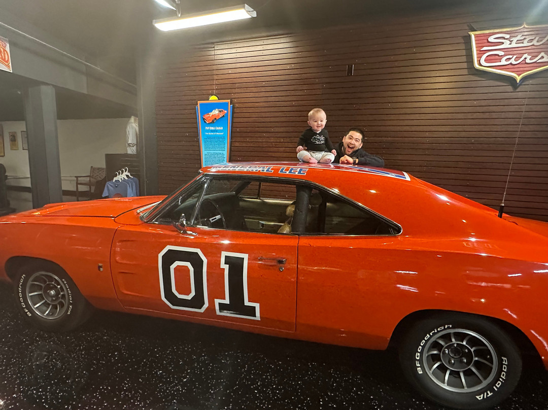 Hollywood Star Cars Museum-盖林柏格必去景点