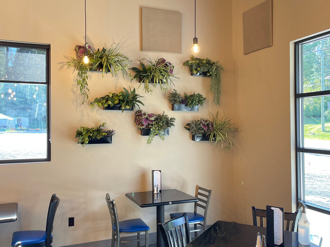 Hungry Run Wine Bar & Bistro景点图片