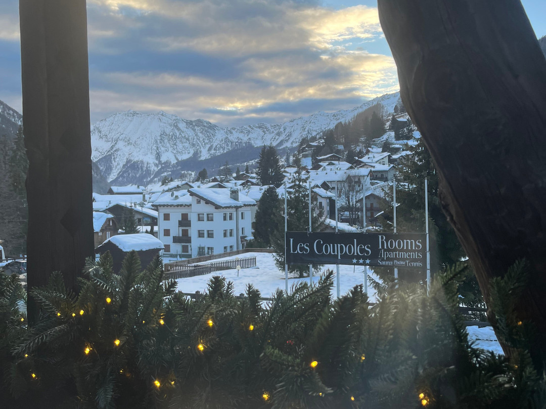 Breithorn Hotel主图