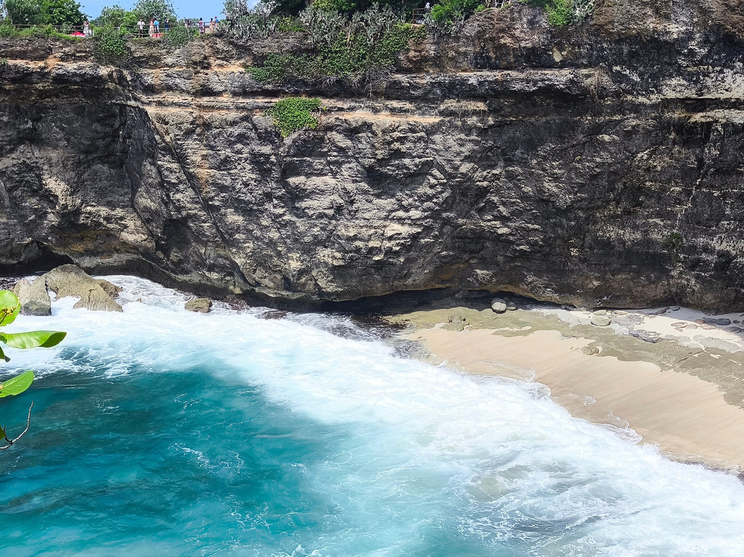 破碎的海滩-珀尼达岛必去景点