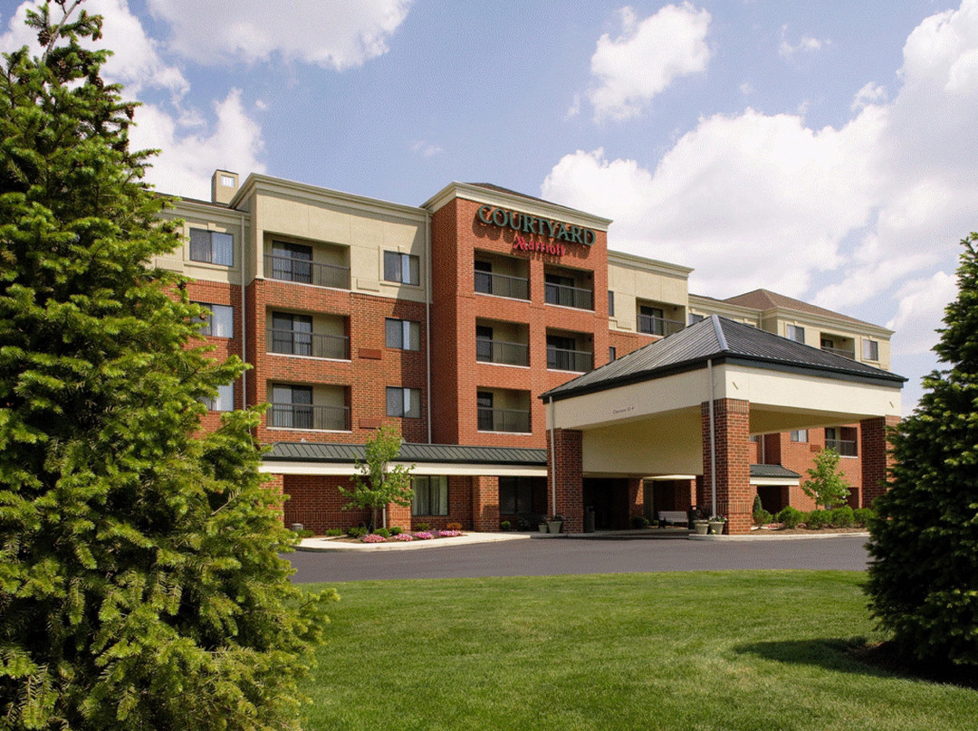 Cuyahoga Falls酒店住宿-Courtyard Akron Stow
