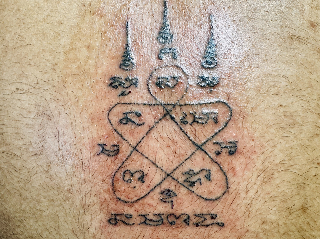 Wat Bang Phra  Temple-那空猜是必去景点