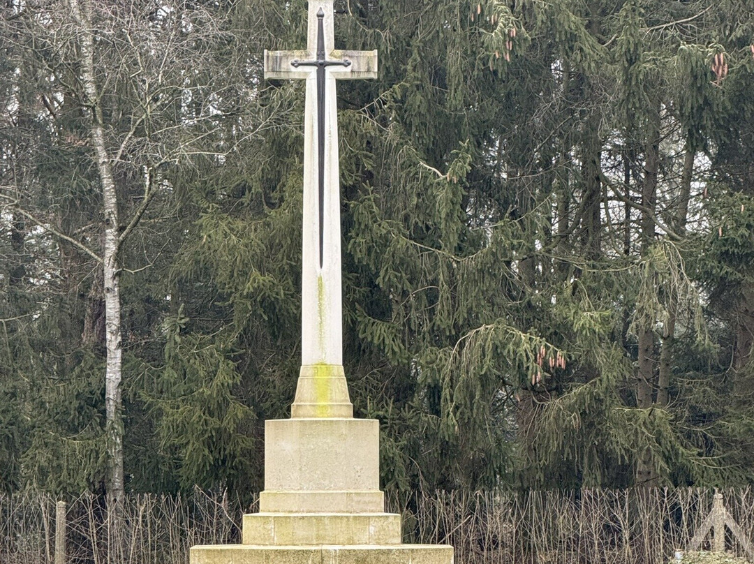 Venray War Cemetery-芬拉伊必去景点
