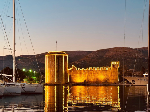 Taxi Trogir Online-特罗吉尔必去景点