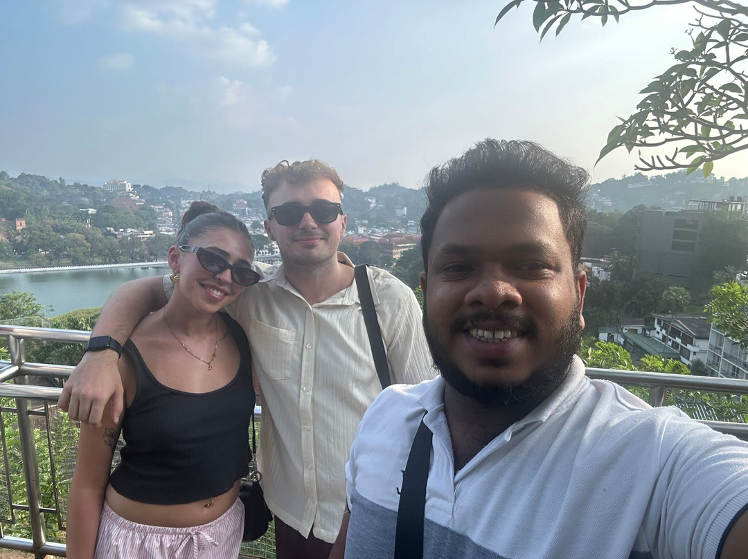 Kandy Tuk Rides景点图片