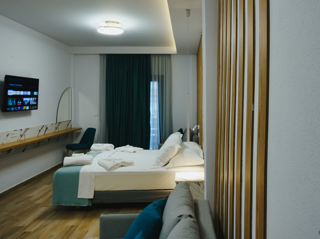 Electra Suites