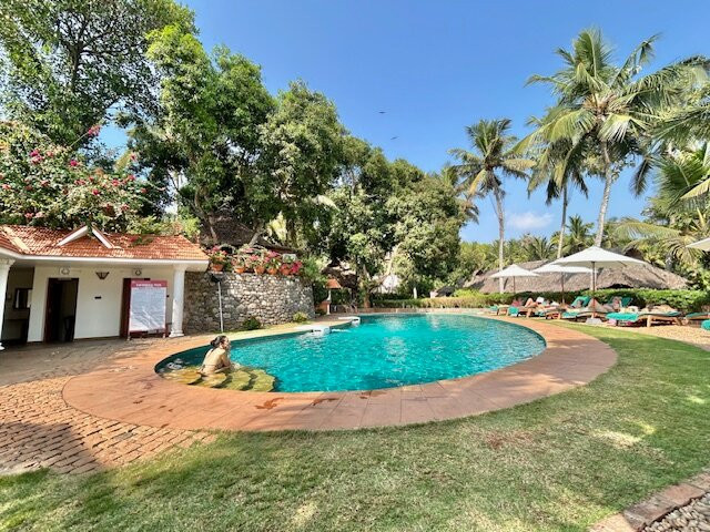 索玛希拉姆印度疗养度假酒店主图