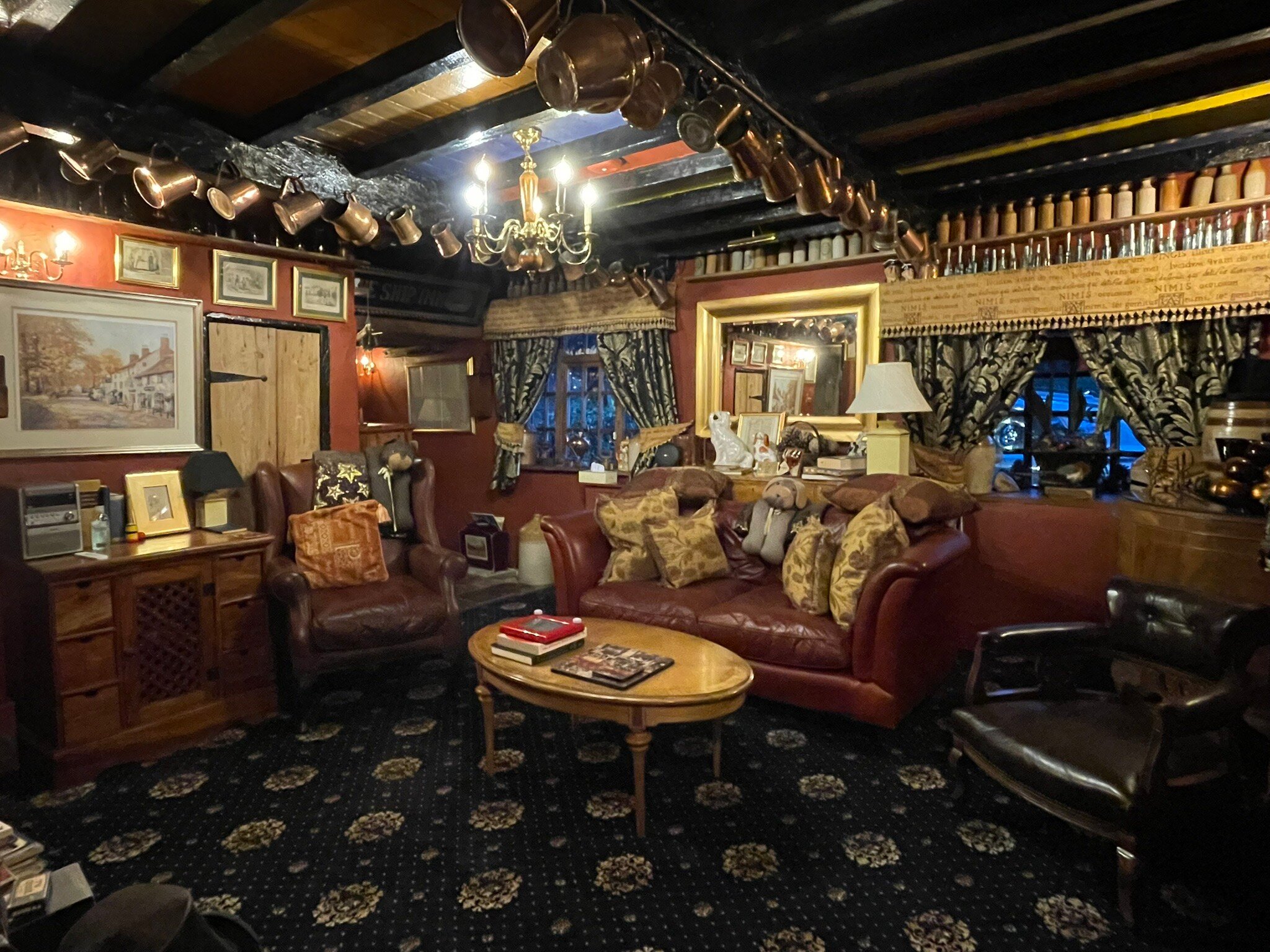Wizards Thatch at Alderley Edge-官方