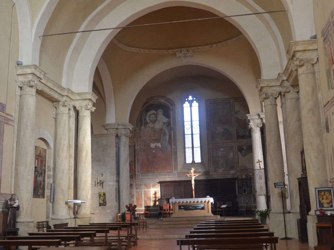 Pieve dei Santi Leonardo e Cristoforo-Monticchiello必去景点