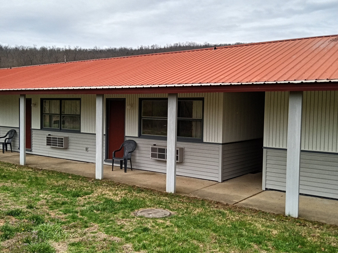 Shepherd Mountain Inn & Suites主图