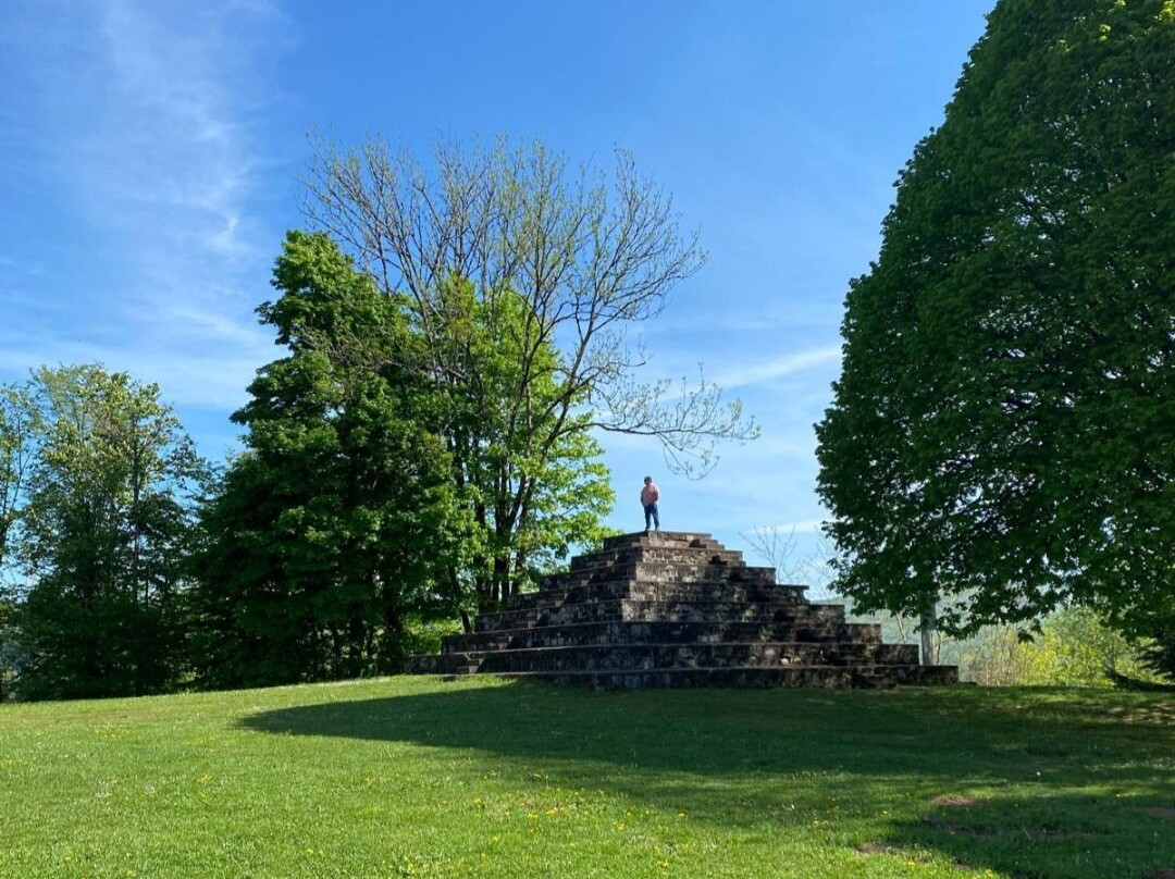 Chapelle Notre-Dame du Haut-朗香必去景点