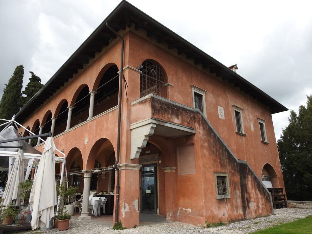 Casa della Contadinanza-乌迪内必去景点