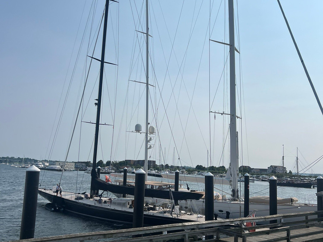 Newport Shipyard & Marina-纽波特必去景点