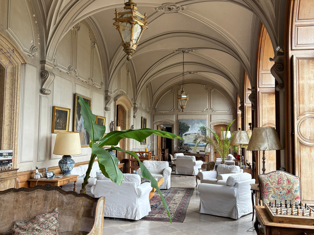 Abbaye de la Ferté-索恩河畔沙隆必去景点