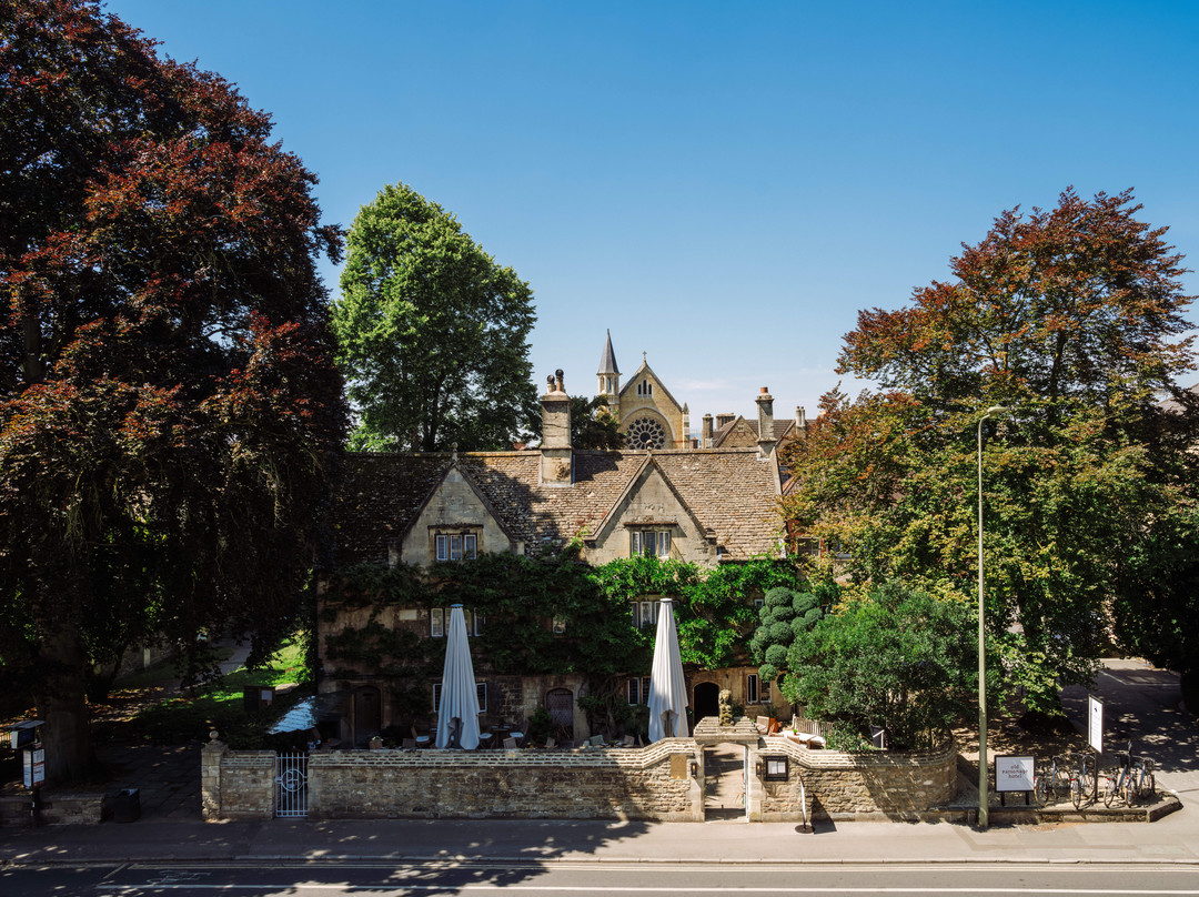 老牧师住宅酒店主图