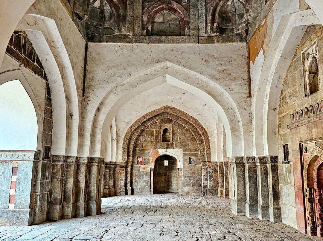 Isa khan's Mosque-新德里必去景点