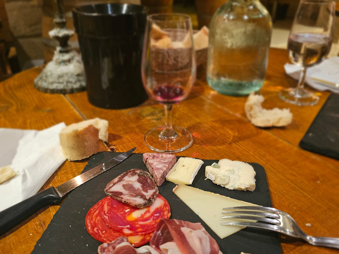 Domaine de Saint Pierre-Vias必去景点
