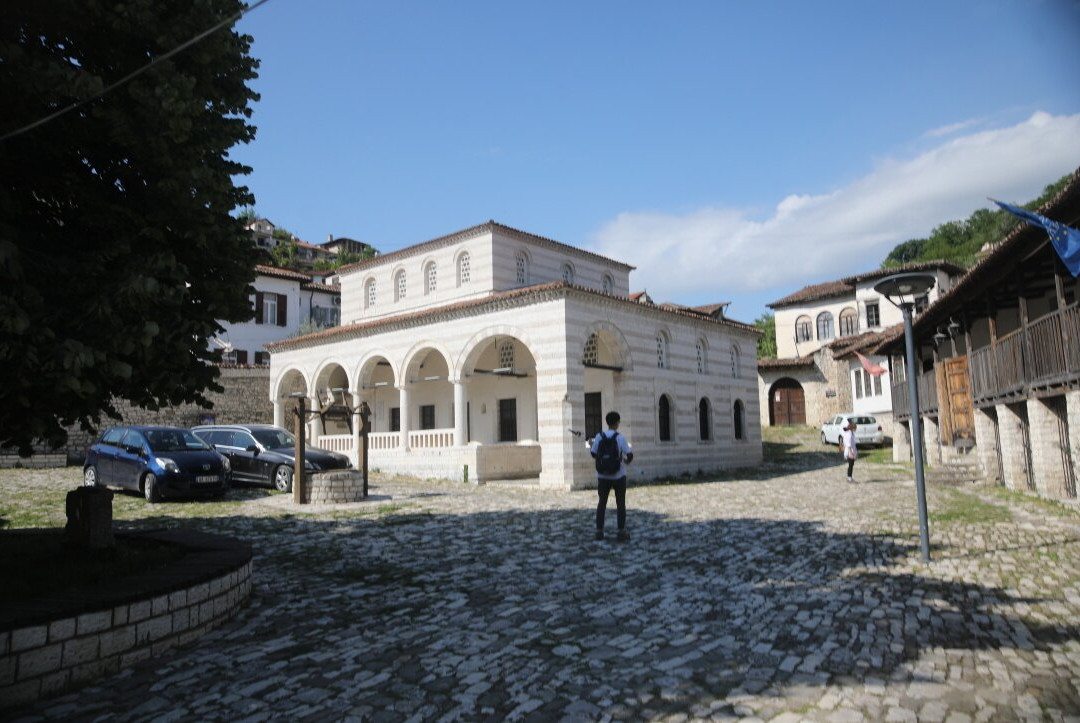 Halveti Teqe-培拉特必去景点