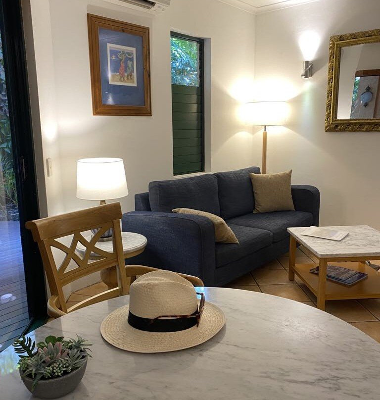 马克罗森马提尼克酒店主图