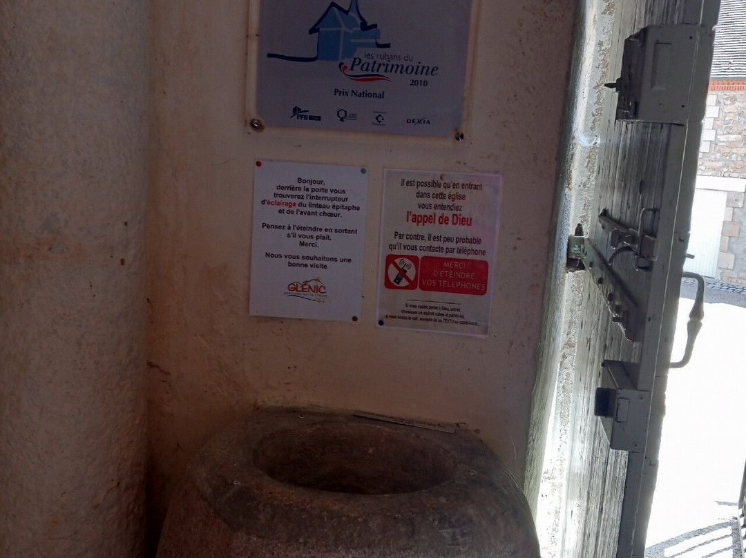 Eglise de la Nativité de la Vierge-Glenic必去景点