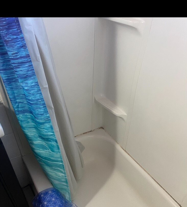 The Waterfront Motel主图