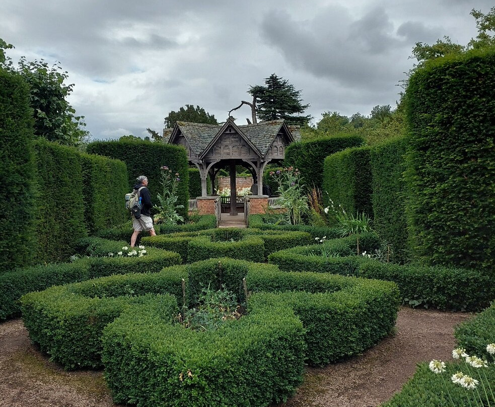 Hampton Gardens-Hope Under Dinmore必去景点