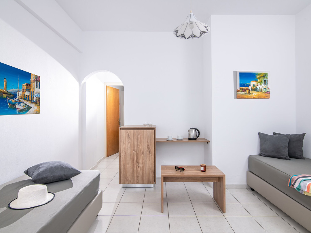 Belvedere Village主图