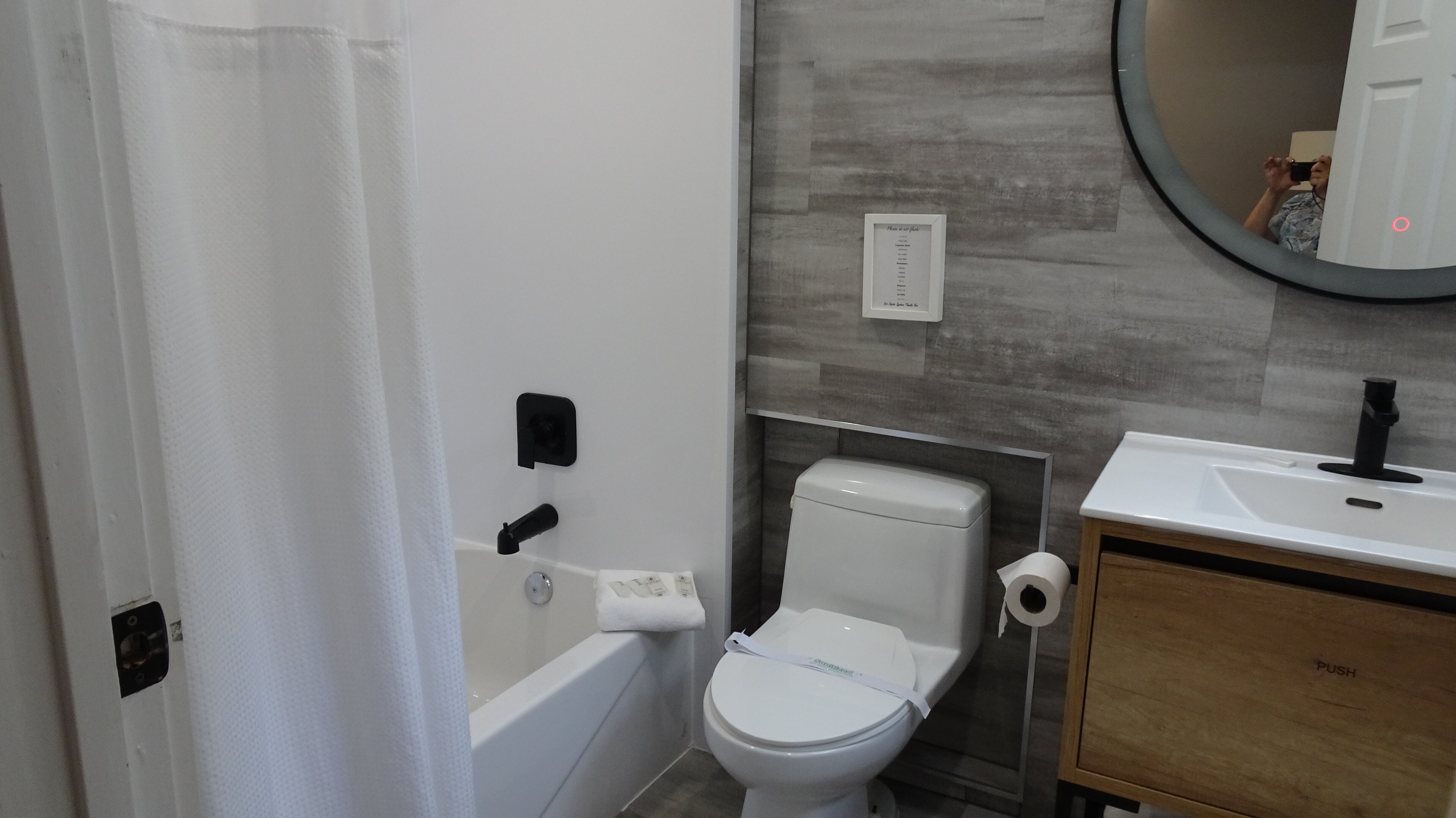 Mystic Isle Motel-浴室