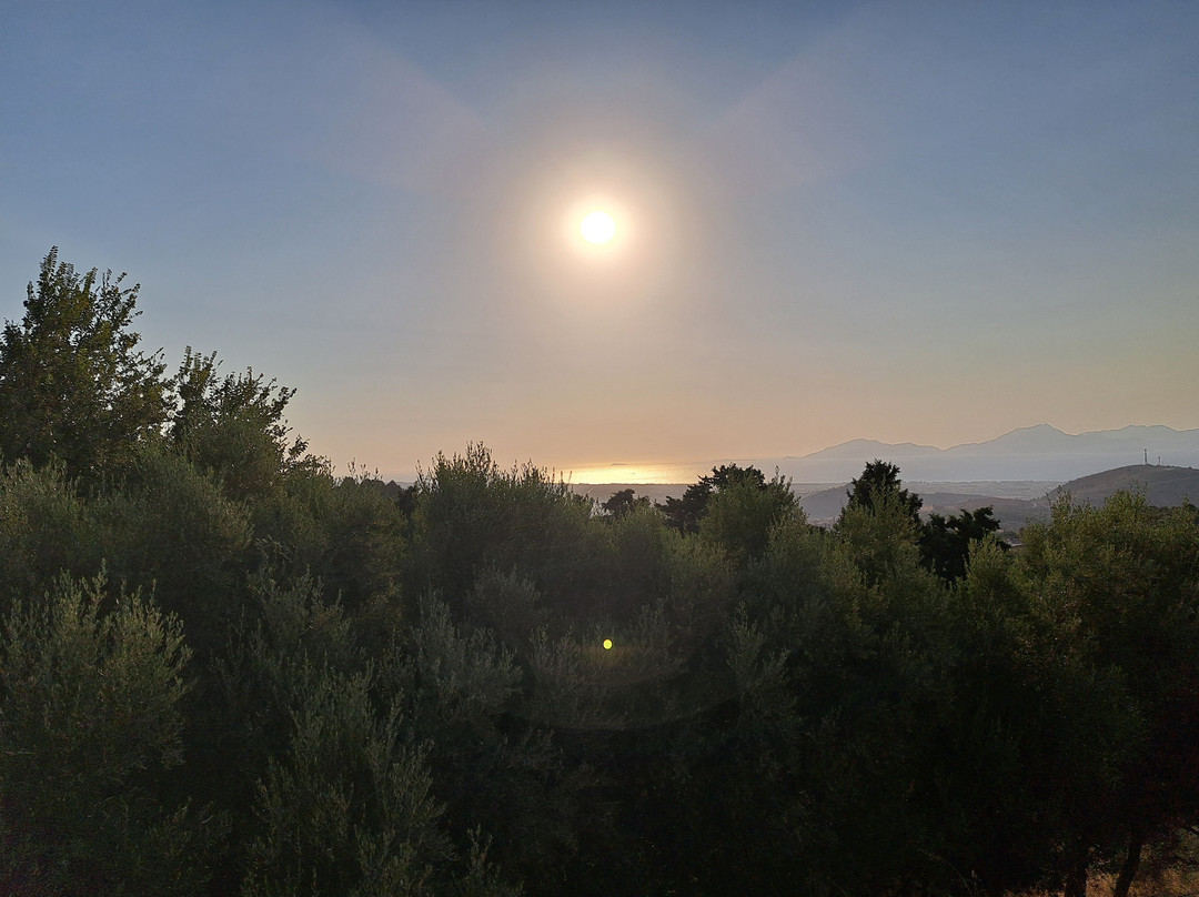 Zia Sunset Balcony View Point-Zia必去景点