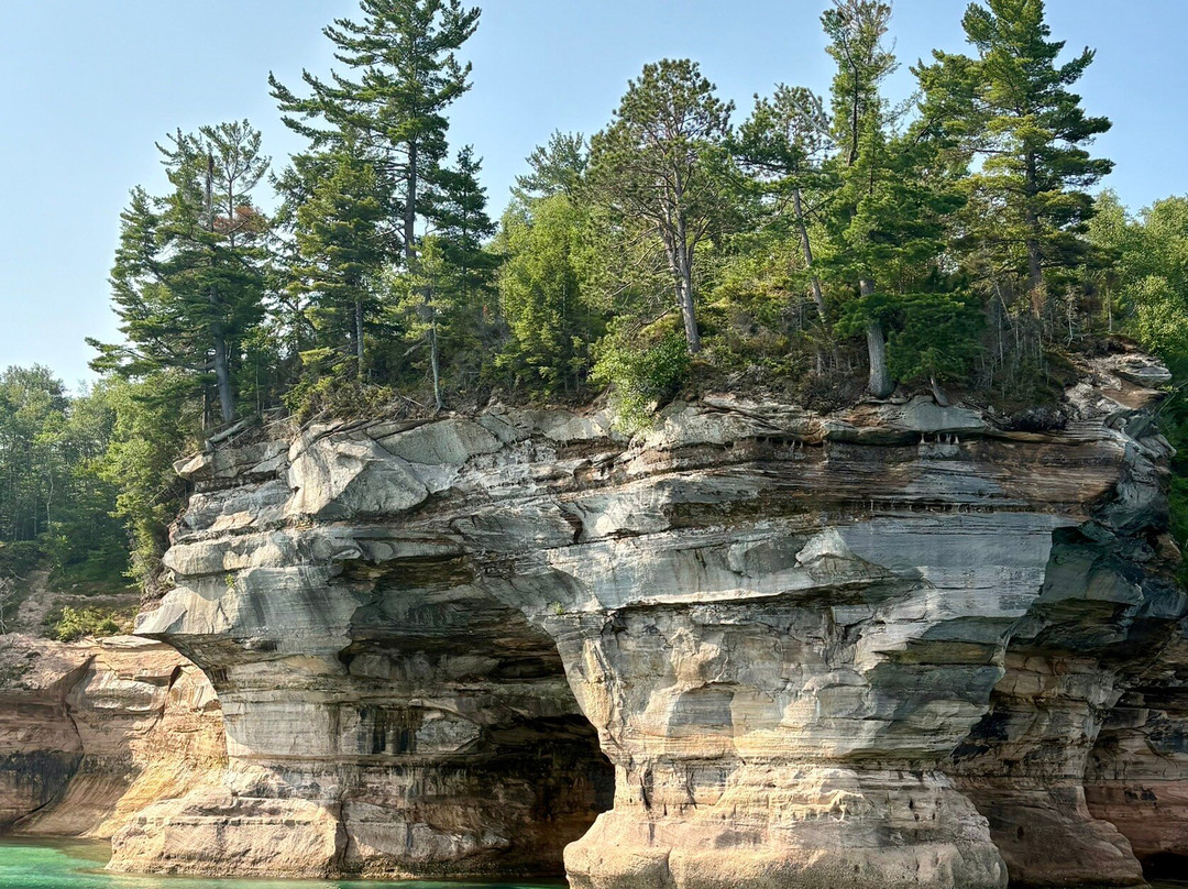 Pictured Rocks Adventures-Shingleton必去景点