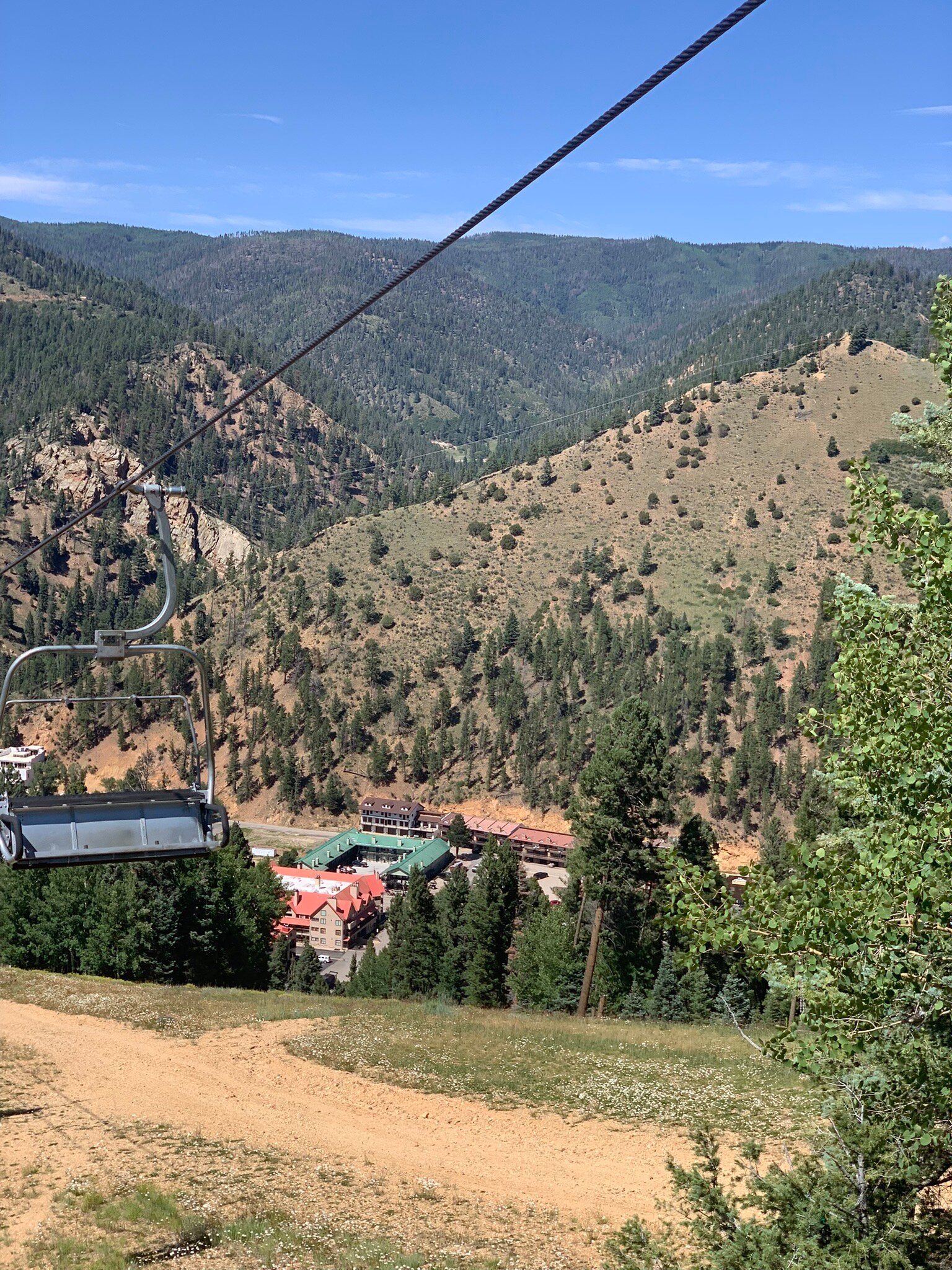 Ponderosa Lodge-官方