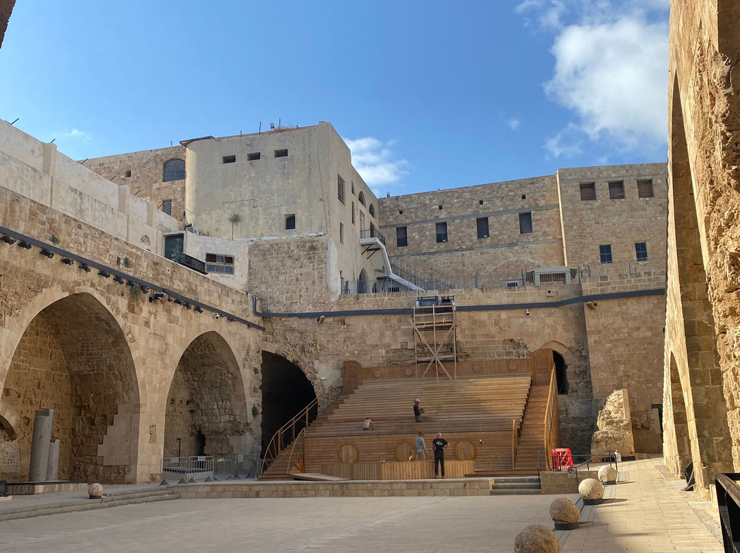 Knights' Halls-阿克必去景点