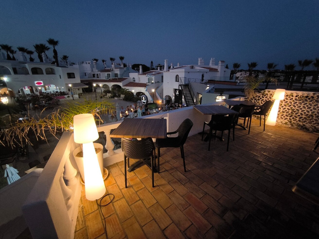 Manoels Restaurant and Bar