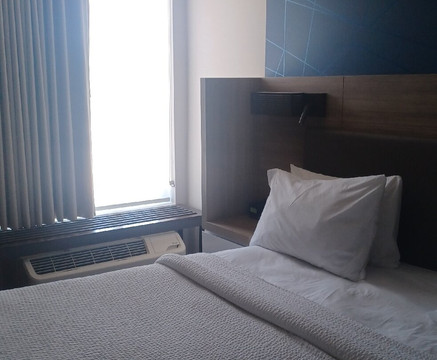 本顿港圣约瑟夫万豪SpringHill Suites酒店主图