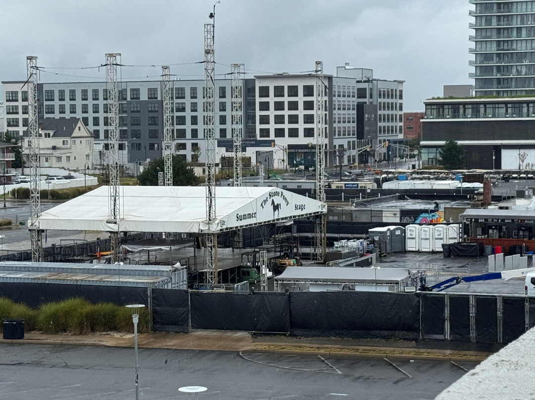 艾斯博瑞公园皇家酒店主图