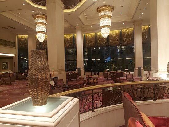 香格里拉酒店主图