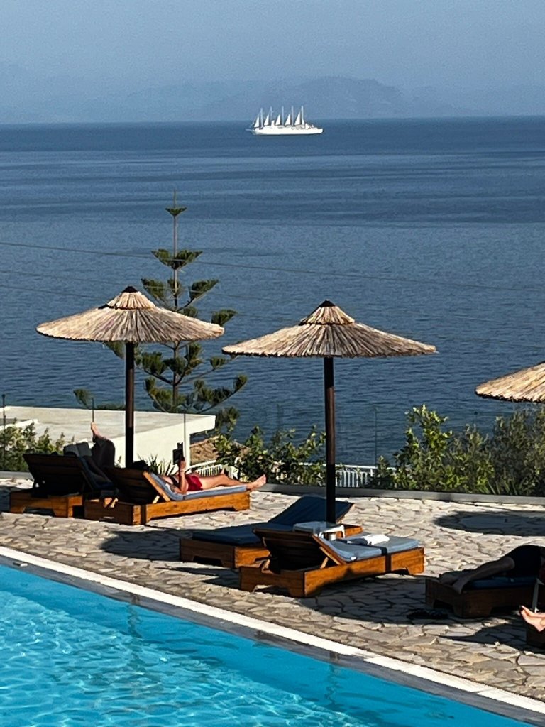 Pantokrator Hotel-官方